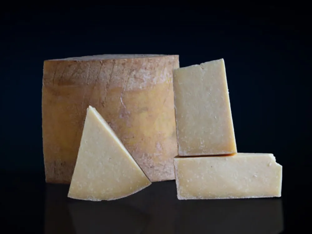 St Andrews Farmhouse Cheddar