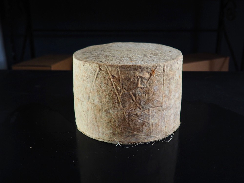 Traditional Ayrshire Dunlop Cheese