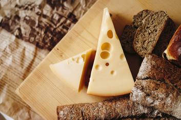Thumbnail for 5 Ways to Building the Perfect Cheese Board