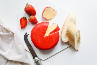 Thumbnail for Five Unknown Dutch Cheese You Have to Taste in The Netherlands
